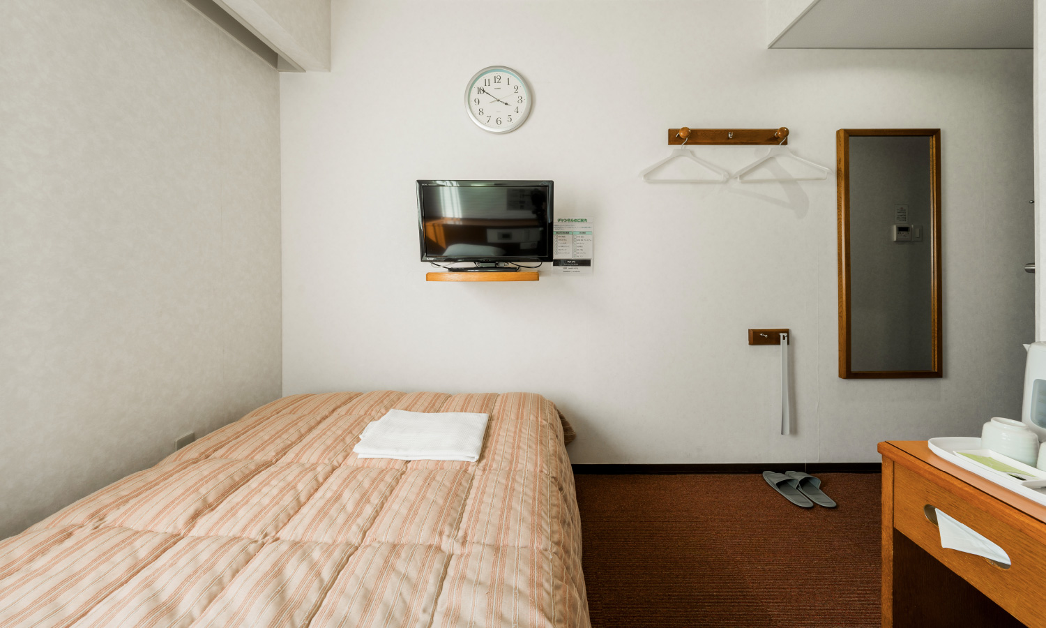 セミダブルテレビ